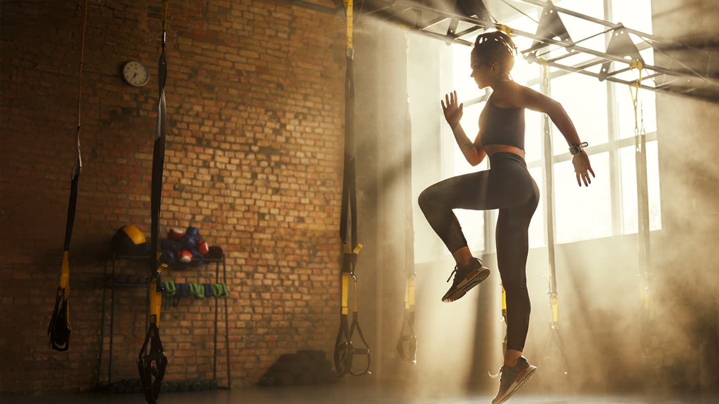 Push Your Limits in a High-Intensity CrossFit Group Class